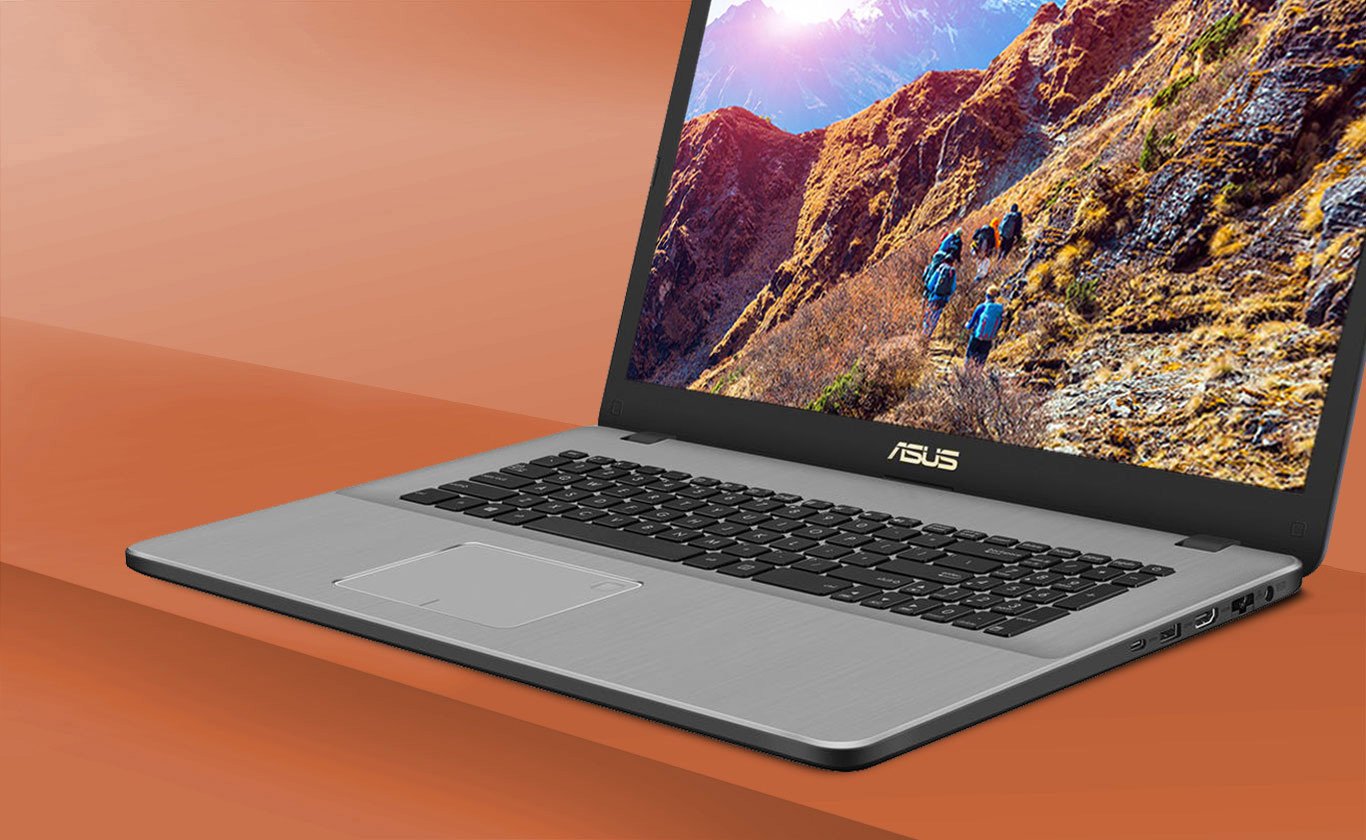 ASUS VivoBook R702UA Intel core i3 siódmej generacji