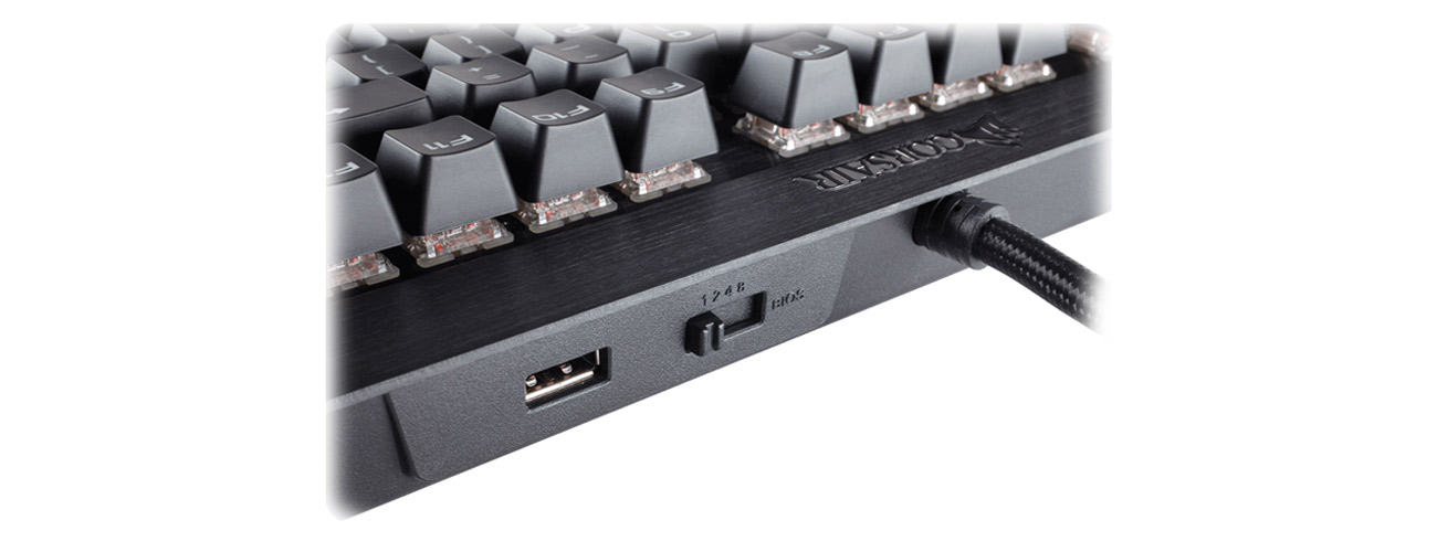Corsair K70 LUX