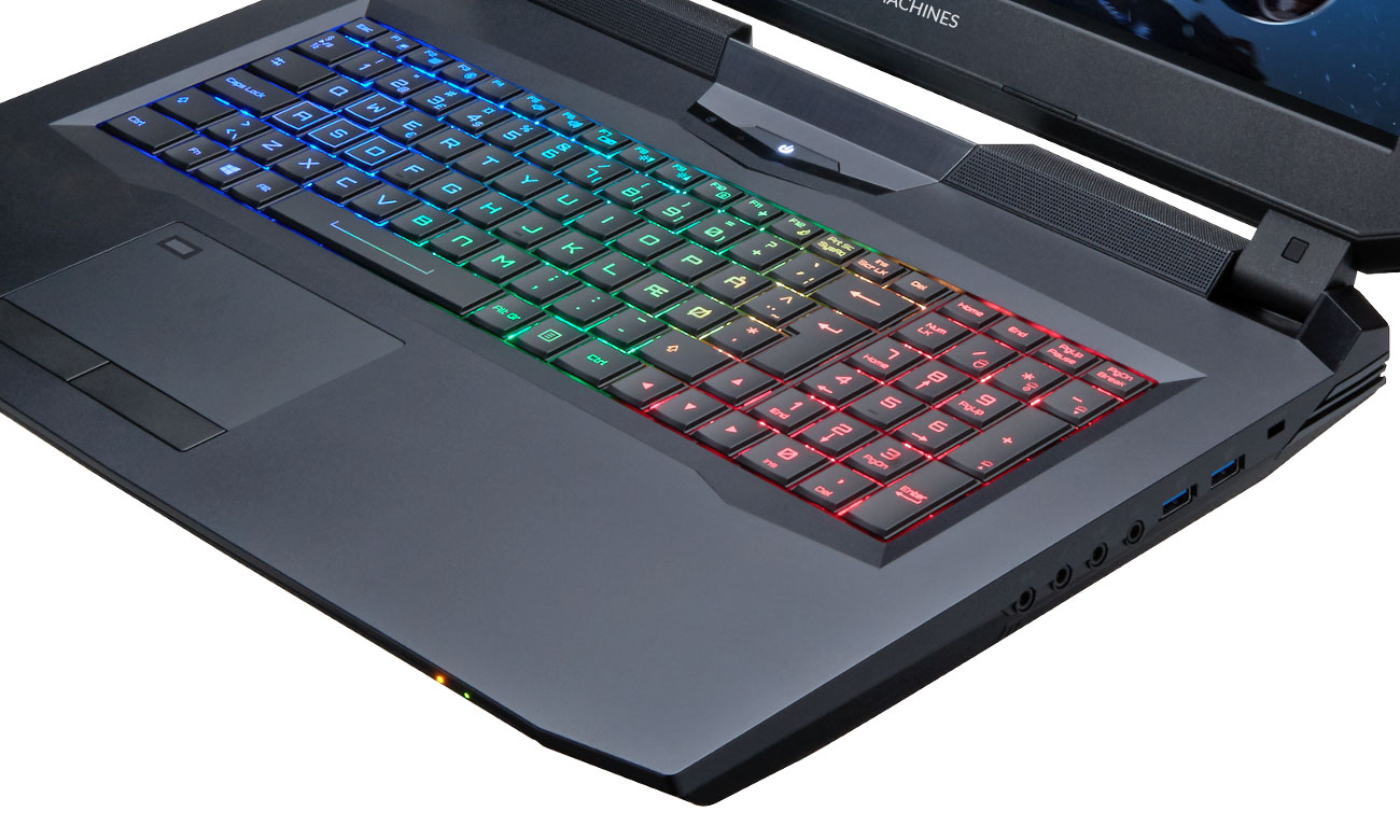 Dream Machines X1070-17PL33 Złącze Thunderbolt 3
