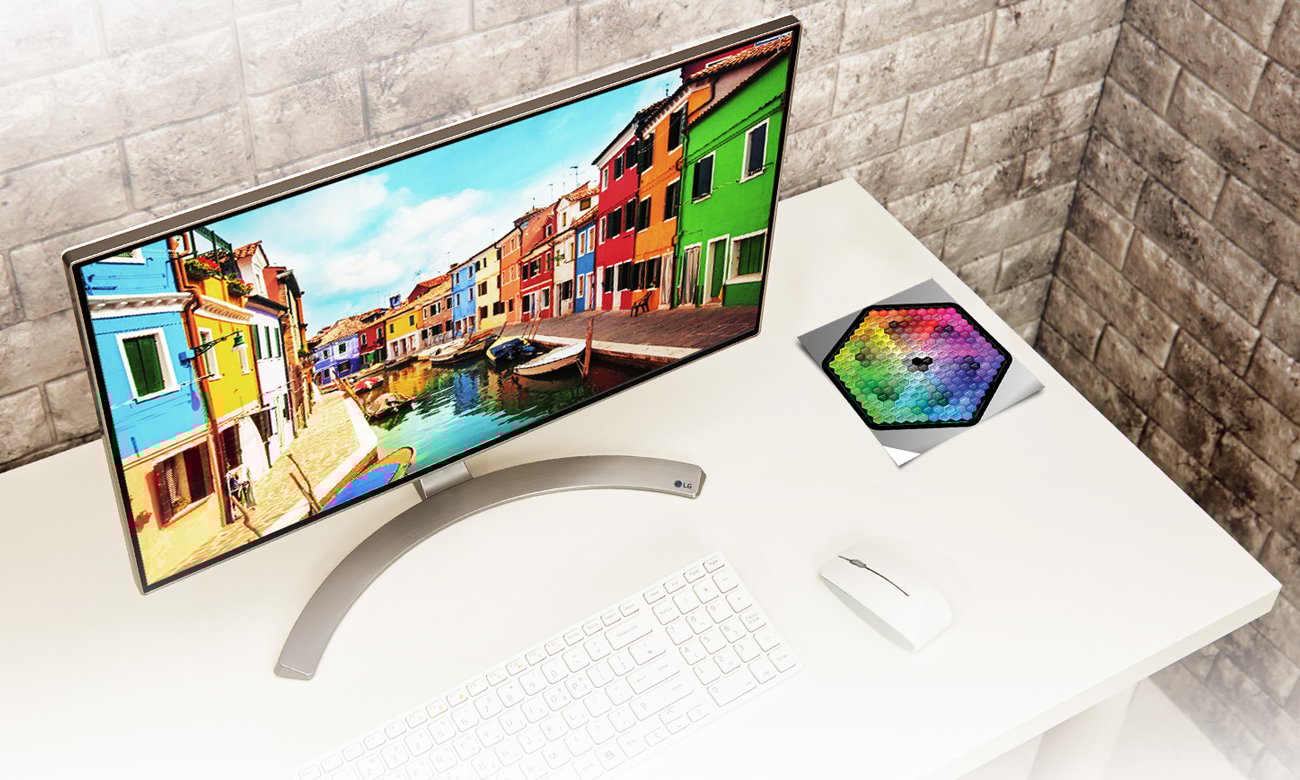 LG 24MP88HV-S Zgodność z sRGB ponad 99%, Doskonałe kolory