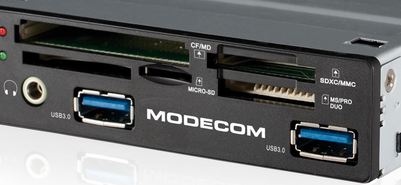Czytnik wew. MODECOM 3,5 CR-109 All-in-One + 2x USB 3.0
