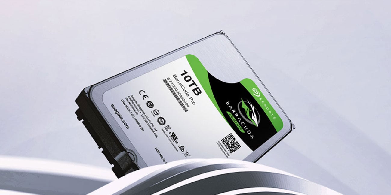 Seagate ST10000DM0004（HDD 3.5インチ 10TB） Amazon | Seagate 10 TB Barracuda Pro 7200rpm SATA 6 Gb / s