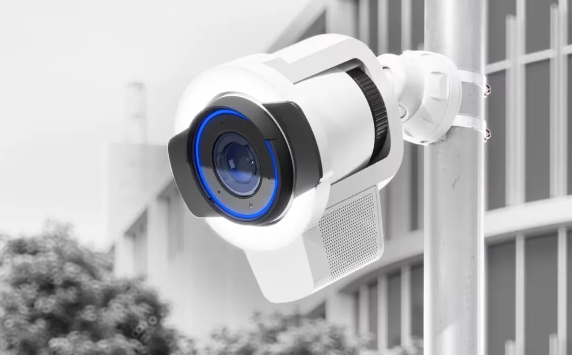 Ubiquiti UACC-AI-Pro-Enhancer-W | Emiter podczerwieni | Naświetlacz, radar, głośnik, IPX5