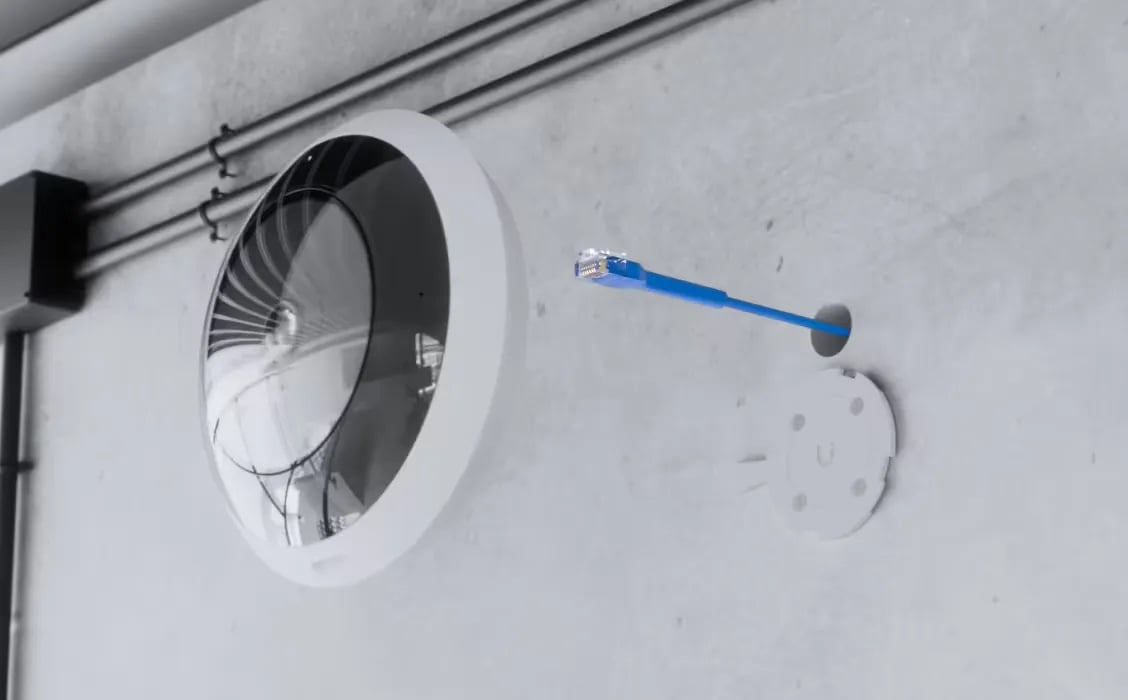 Ubiquiti UVC-AI-360-W | Kamera IP | wewnętrzna/zewnętrzna, 2K, PoE, PTZ, IPX4