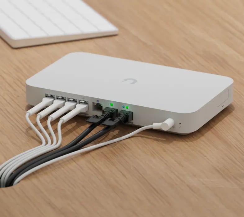 Ubiquiti UXG-Fiber | Kontroler | Switch/Gateway, 4x 2.5GbE RJ45, 2x SFP+
