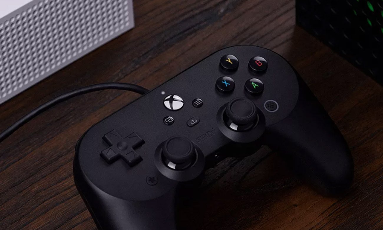 8BitDo Pro 2 Wired Gamepad Xbox/PC