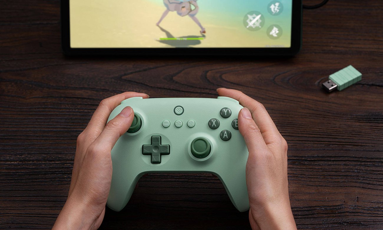 Kontroler bezprzewodowy 8BitDo Ultimate C 2.4G Zielony - Szeroka kompatybilność