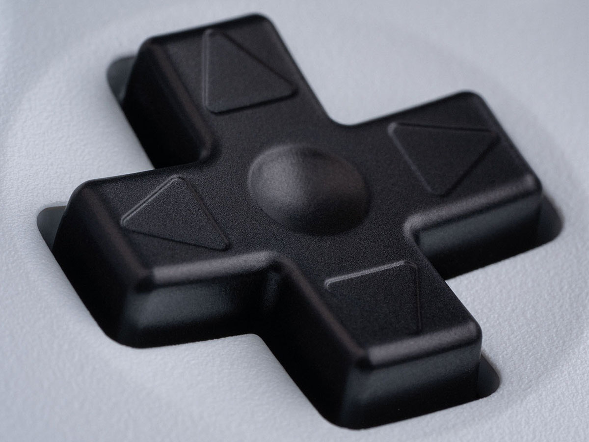 Kontroler 8BitDo Ultimate 2 Wireless BT - Grafika lifestyle