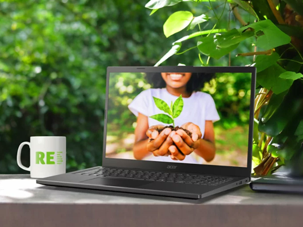 Acer Aspire 15 przód