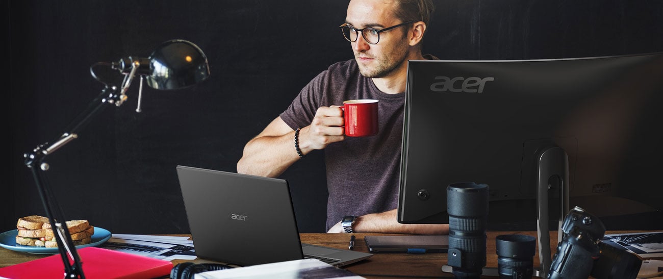 Acer Aspire 5 lekka obudowa