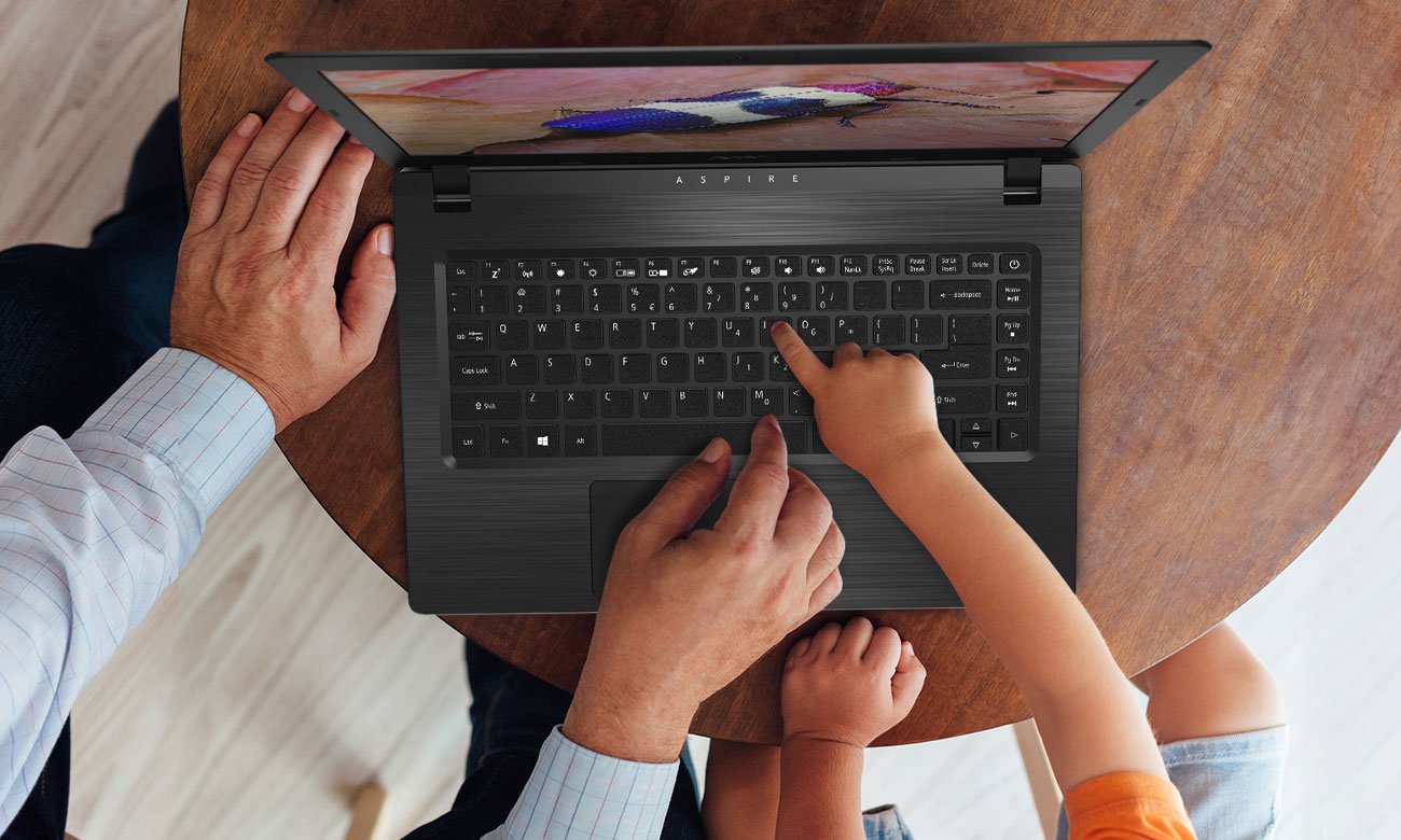 ACER Aspire 1 Precyzja dotyku, wygoda pisania