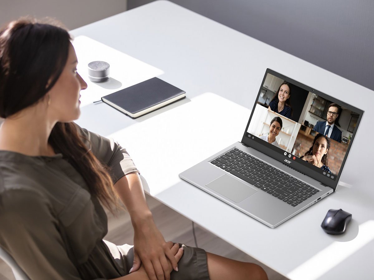 Acer Extensa 15 wideorozmowy