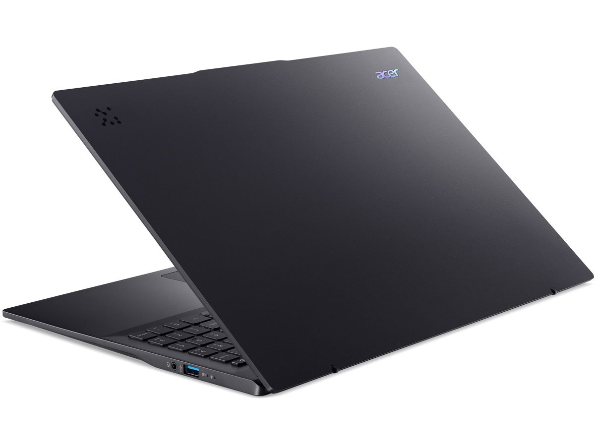 Laptop Acer Swift 16 pokrywa matrycy
