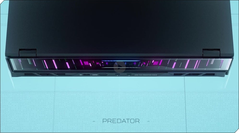 Podświetlenie i porty Predator Helios 18
