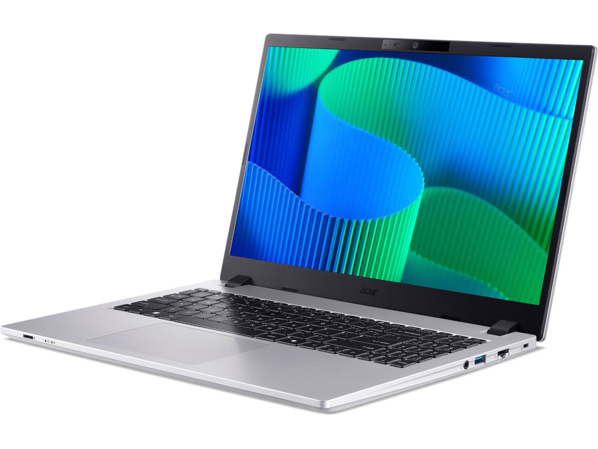 Acer TravelMate P2 wygląd