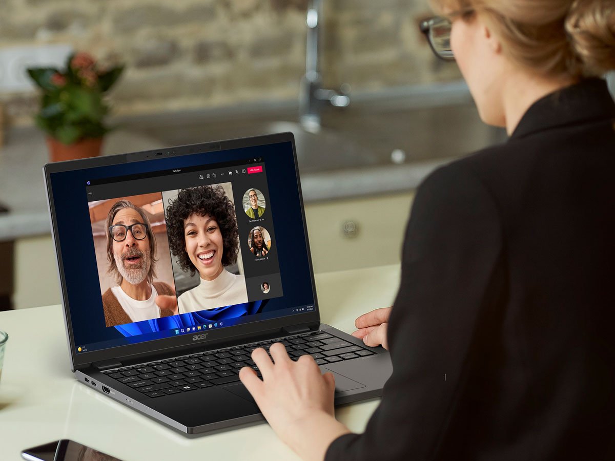 Acer TravelMate P6 wideorozmowy
