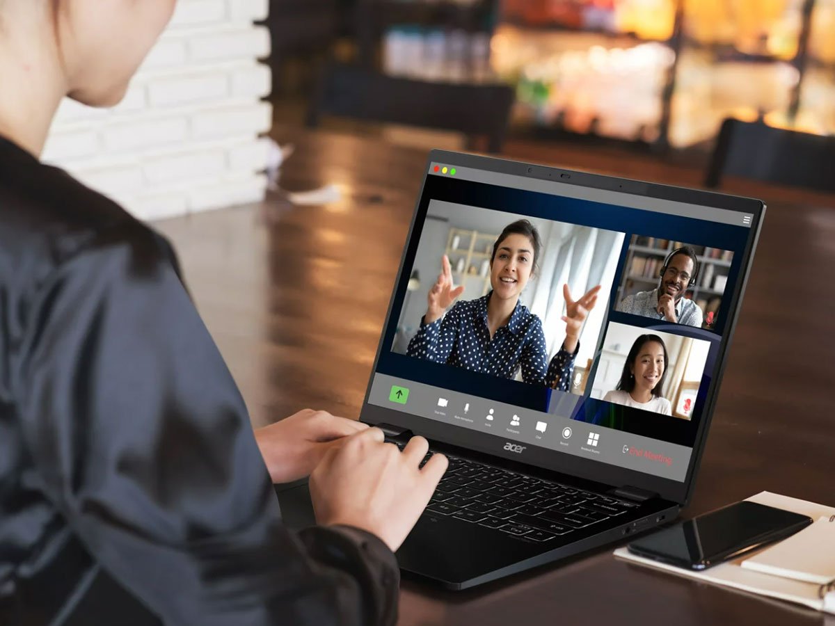 Acer TravelMate P6 wideokonferencja