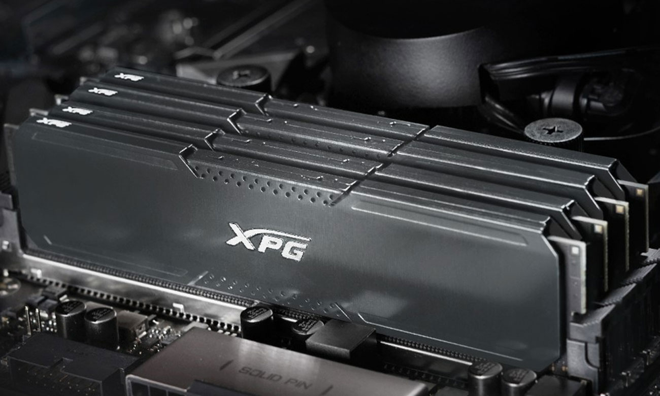 Pamięć RAM DDR4 ADATA XPG Gammix D20 w obudowie