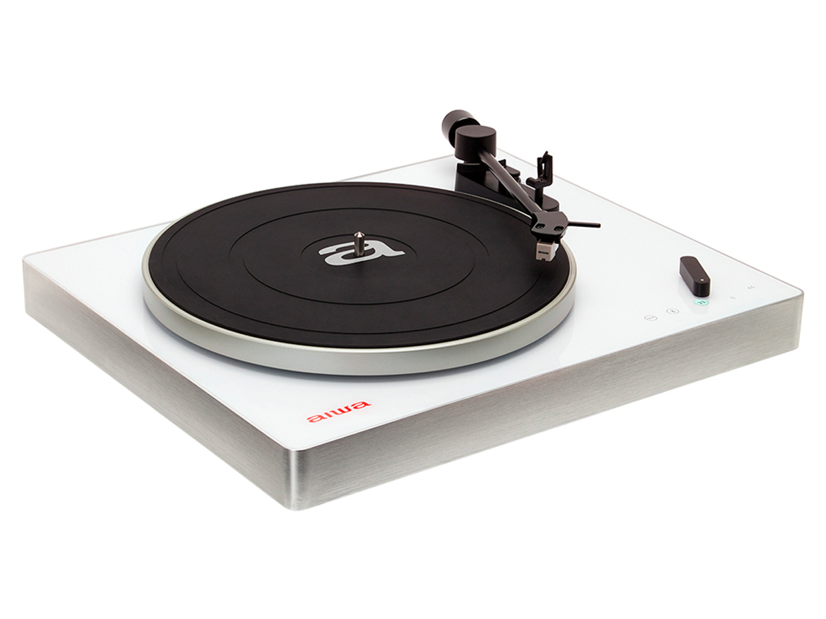 AIWA APX-680BT