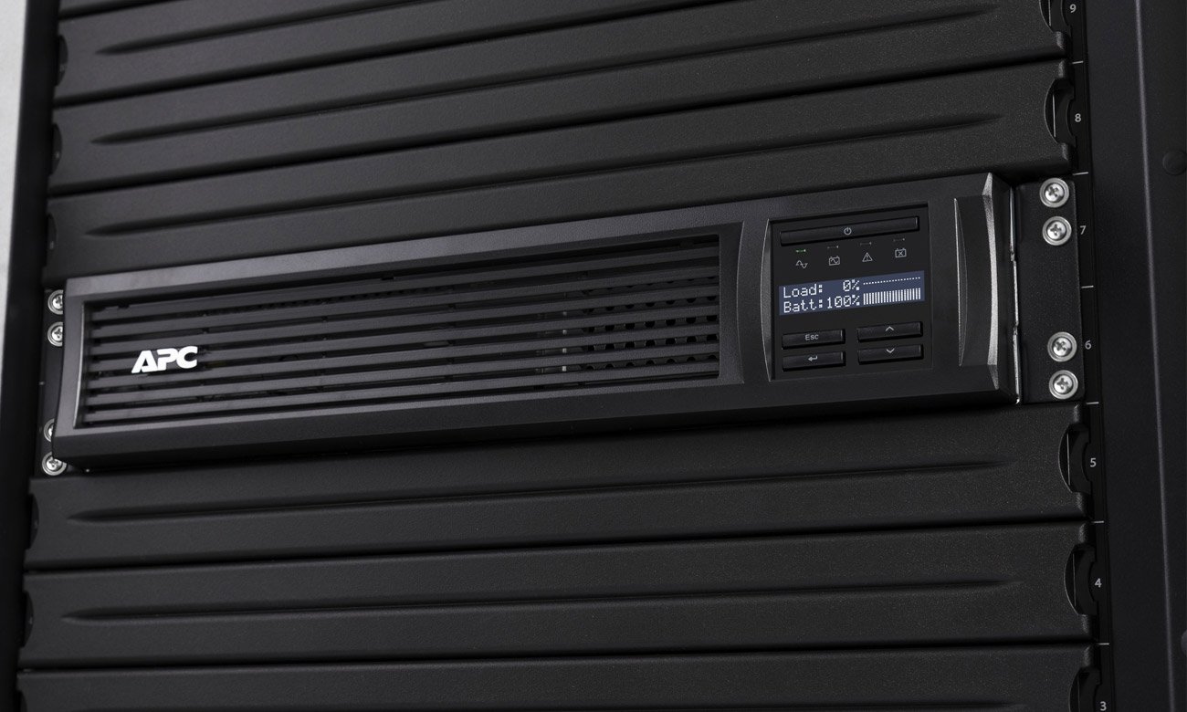 APC Smart-UPS LCD RM