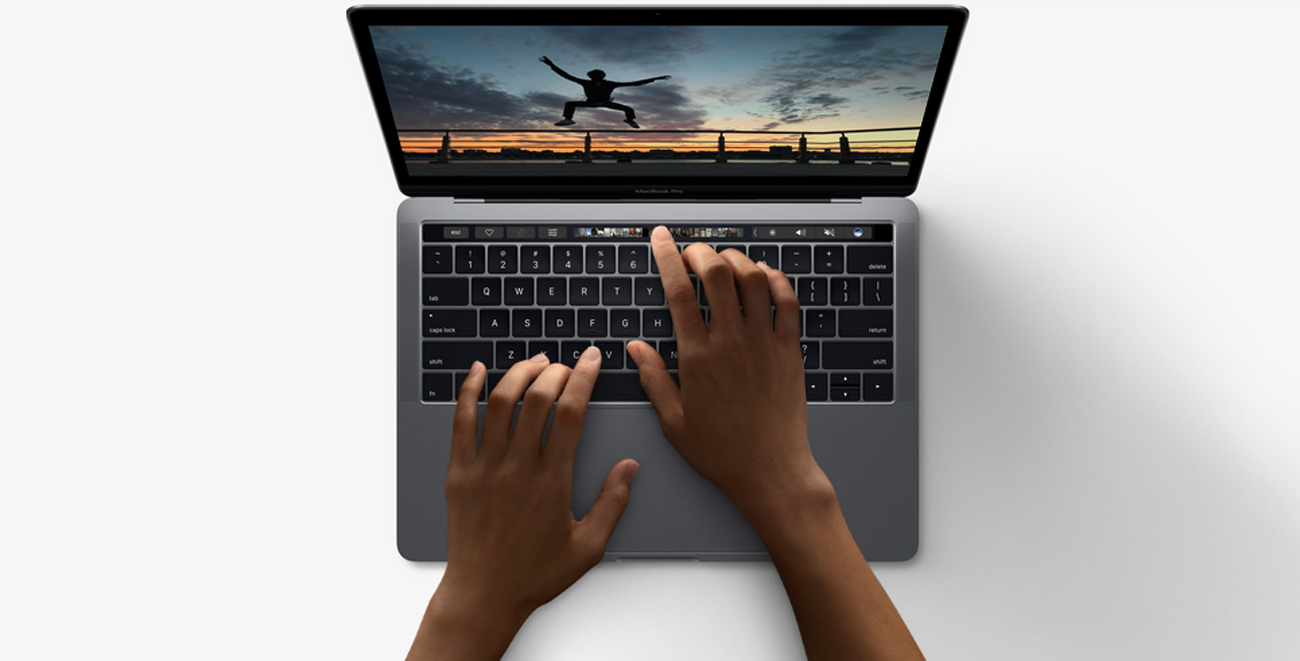 Apple MacBook Pro touchbar oraz touch ID