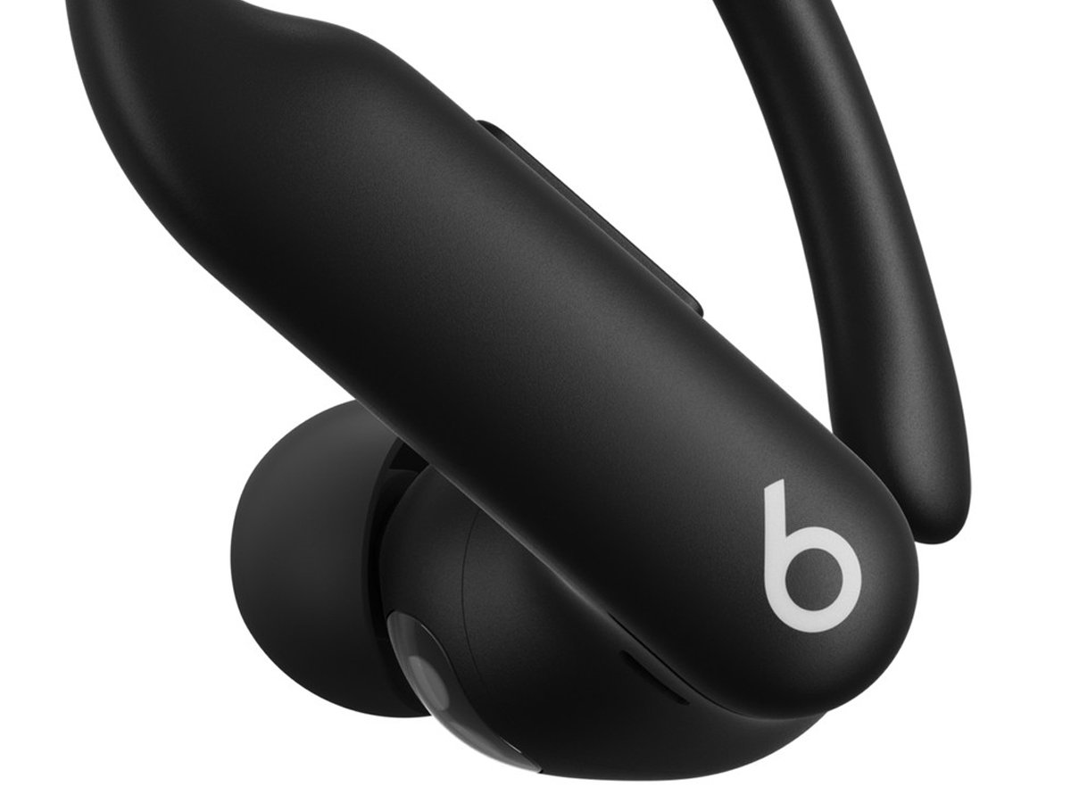 Słuchawki Apple Powerbeats Pro 2 Niedościgniona czerń - Zbliżenie lewej słuchawki