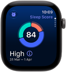 Apple Watch Series 12 z kopertą z aluminium w kolorze gwiezdnej szarości, na ekranie wykres kołowy z wynikiem snu, widoczna prawa strona obudowy, pokrętło Digital Crown