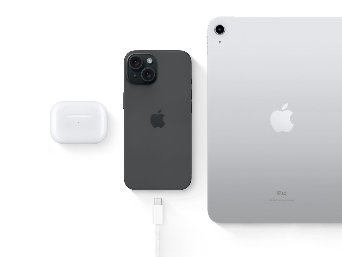 Apple iPhone 15 128GB Plus Black uniwersalny port USB-C