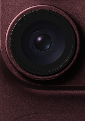 Obiektyw ze zmienną przysłoną aparatu głównego w iPhonie 18 Pro w kolorze burgunda