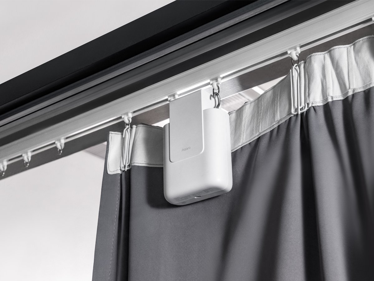 Silnik zasłon do karniszy szynowych Aqara Curtain Driver E1 - Grafika lifestyle