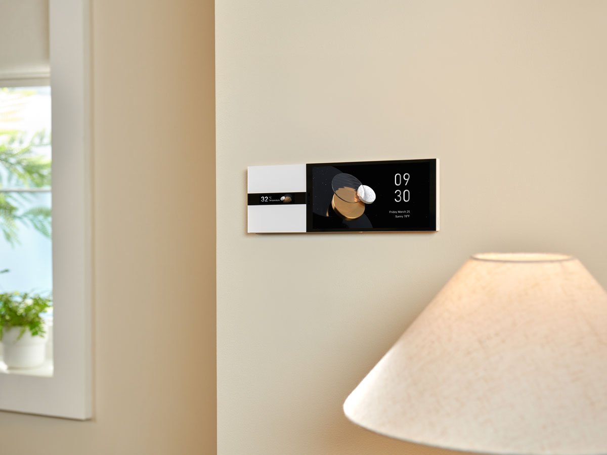 Aquara Inteligentny włącznik Display Switch V1 EU na ścianie