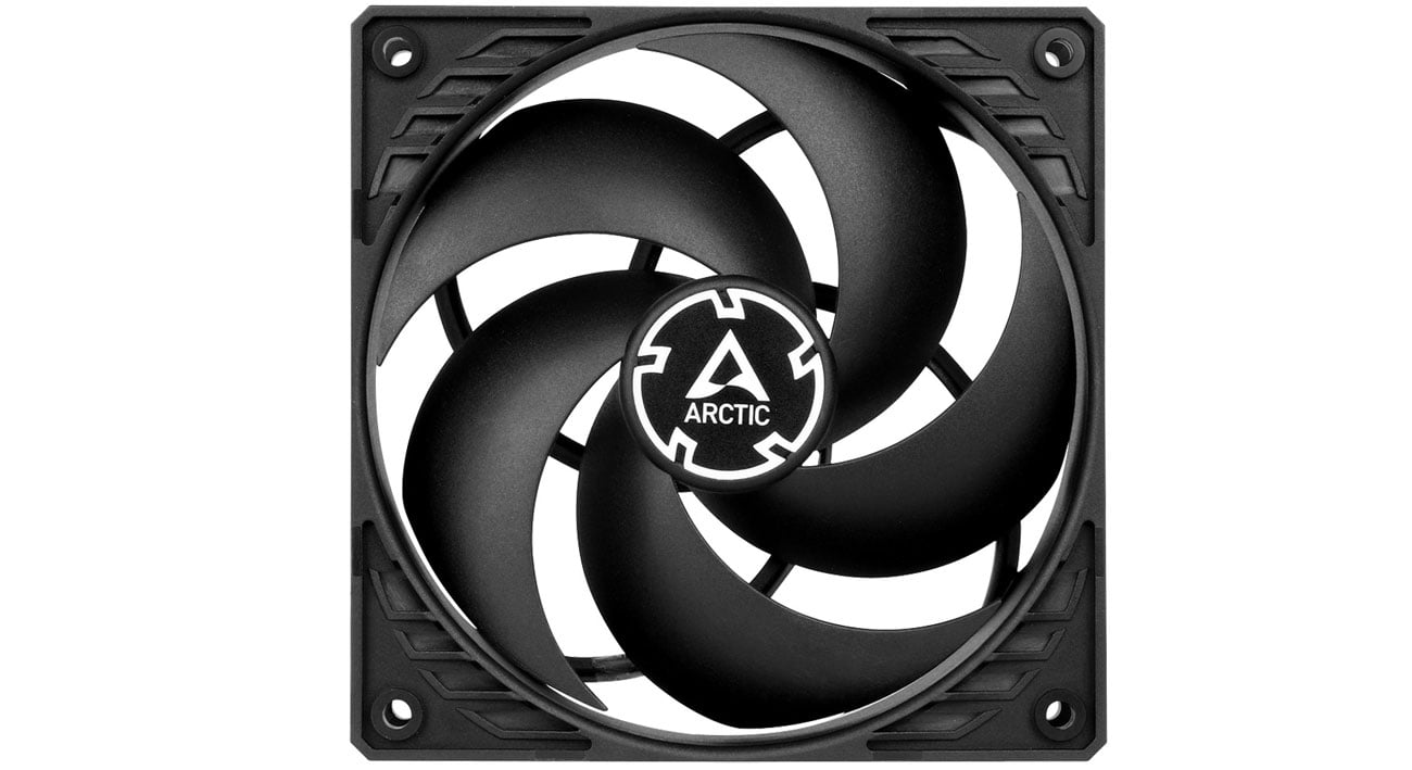 Arctic P12 widok z przodu