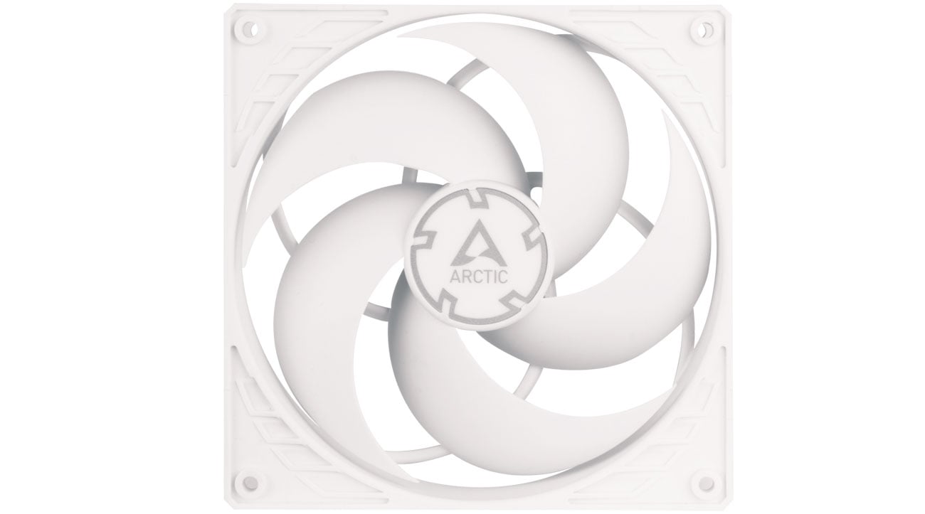 Arctic P14 PWM PST widok z przodu
