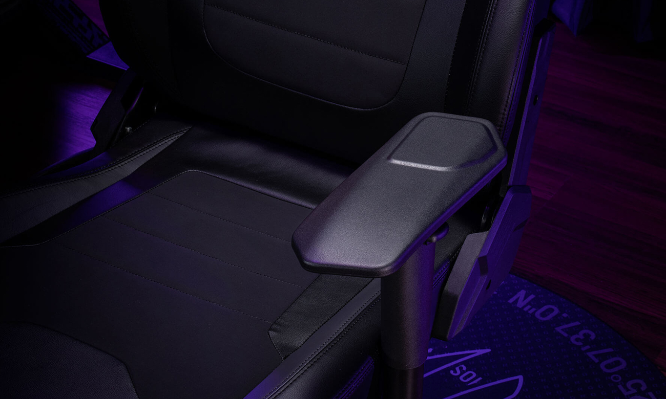 ASUS ROG Aethon podłokietnik