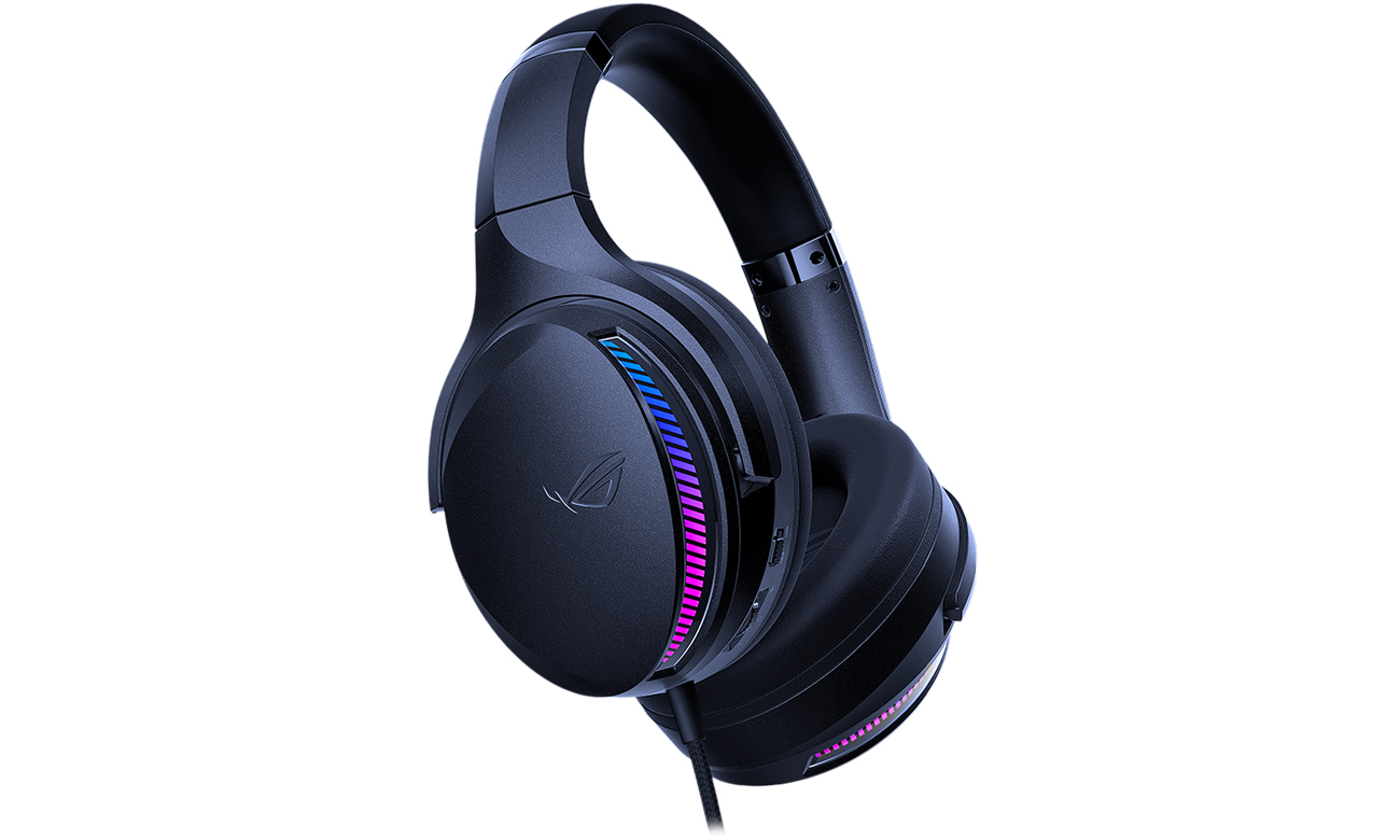 ASUS ROG FUSION II 300 oświetlenie