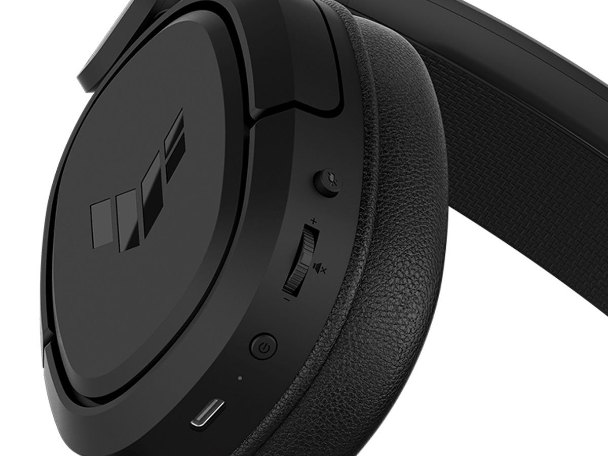 Zestaw słuchawkowy ASUS TUF Gaming H1 Wireless - Zbliżenie na nausznik