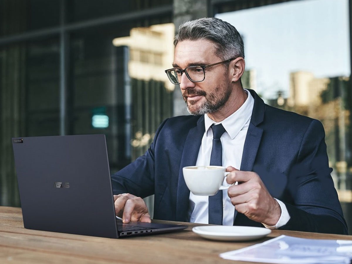 ASUS ExpertBook B9 obudowa