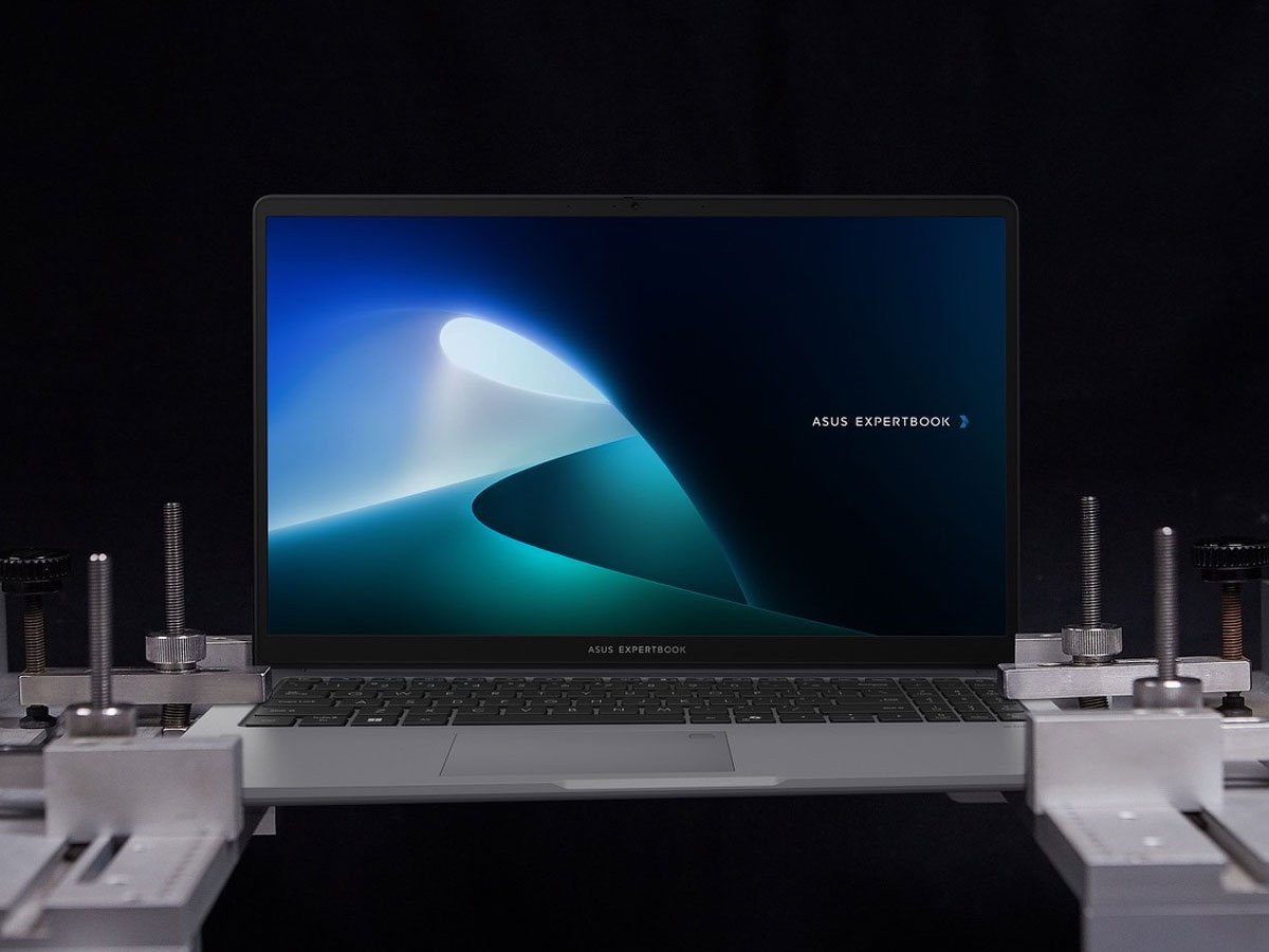 ASUS ExpertBook P1503CVA ekran