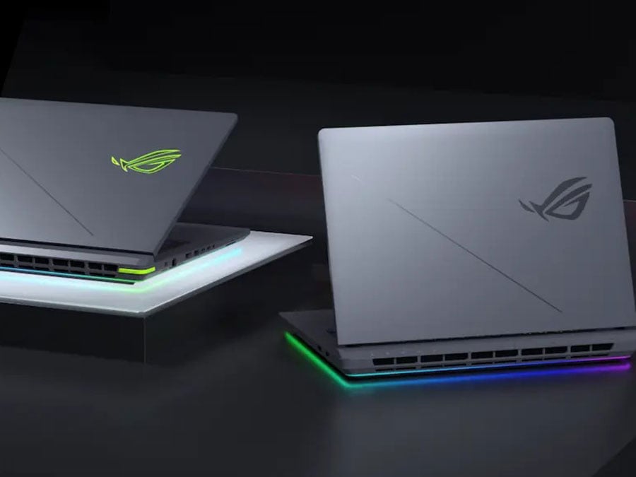 ASUS ROG Strix G18 pokrywa