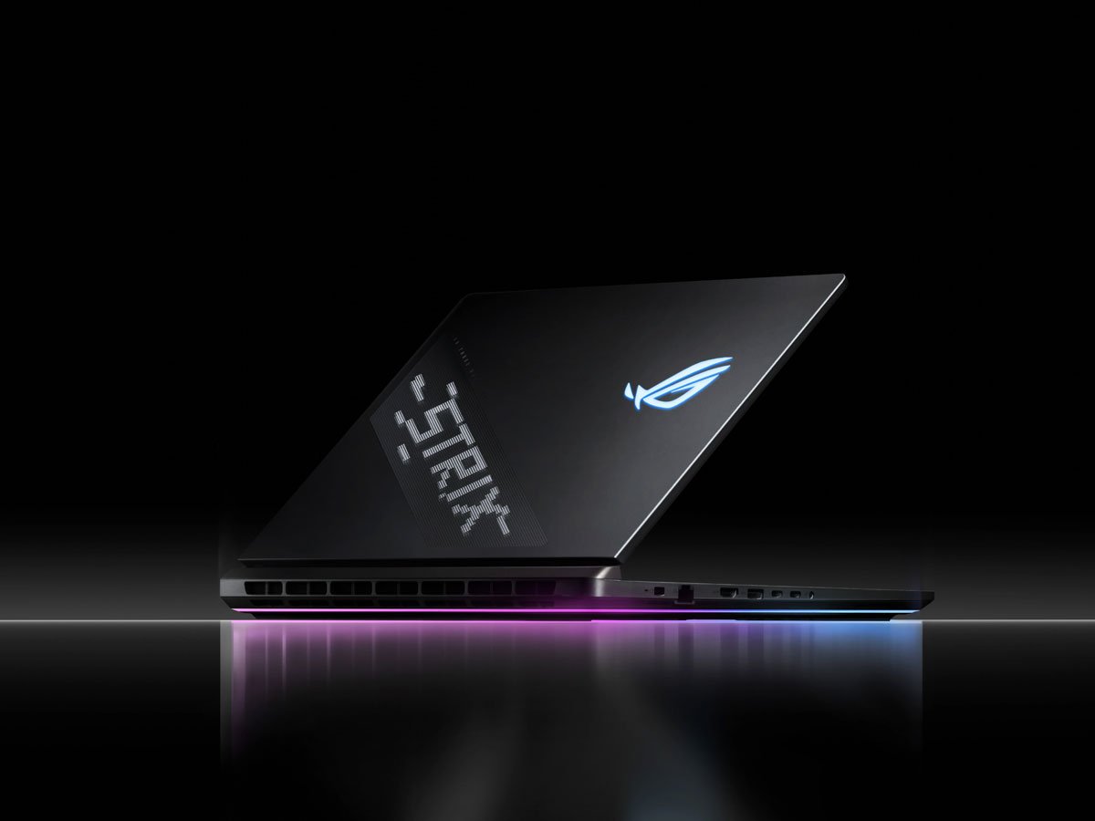 ASUS ROG Strix SCAR 18 wygląd