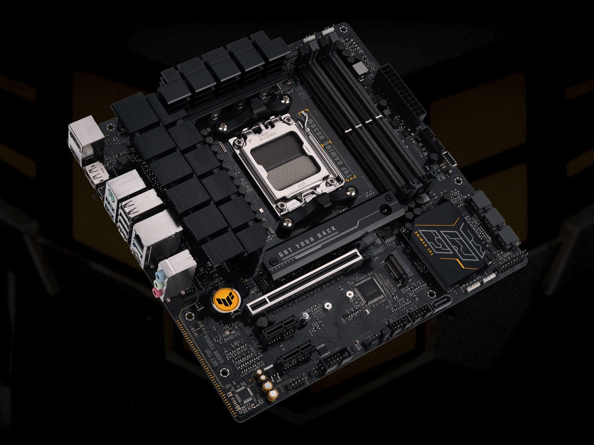ASUS TUF GAMING B650M-E złącza