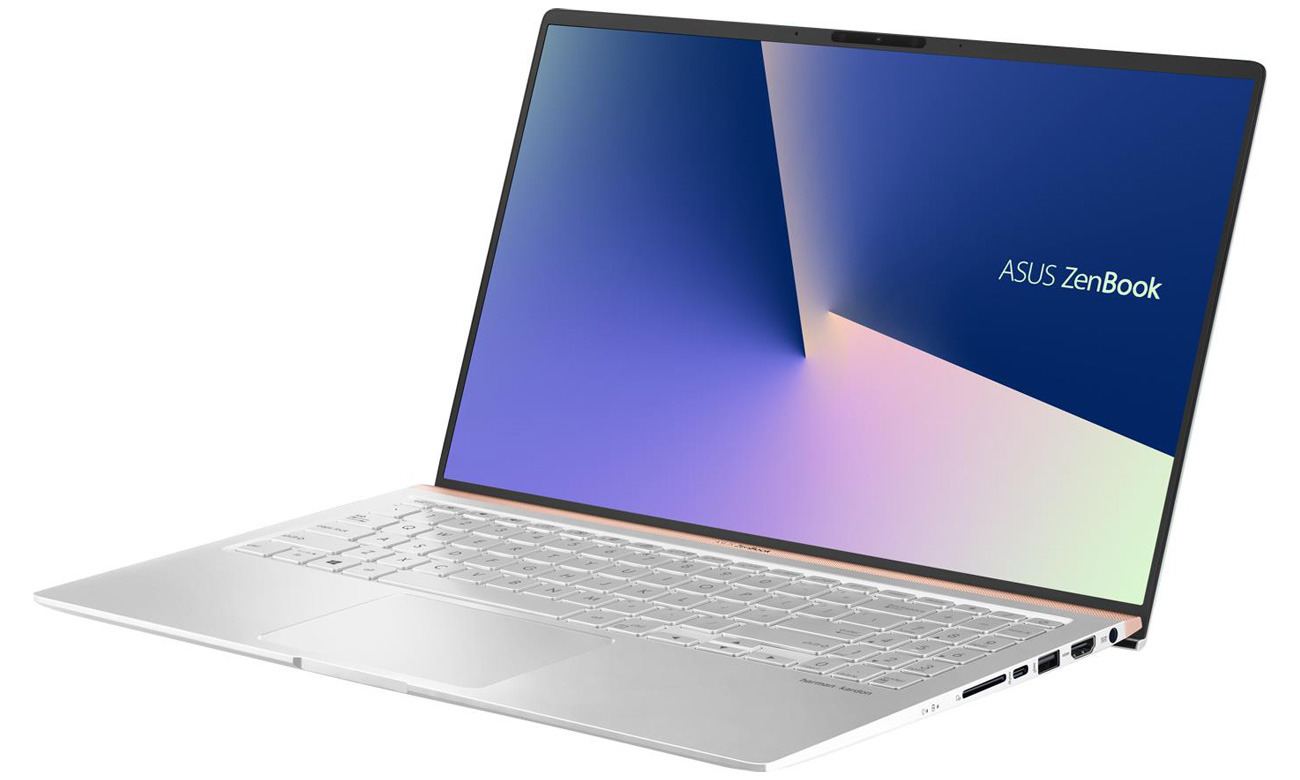 ASUS ZenBook UX533 ekran nanoedge