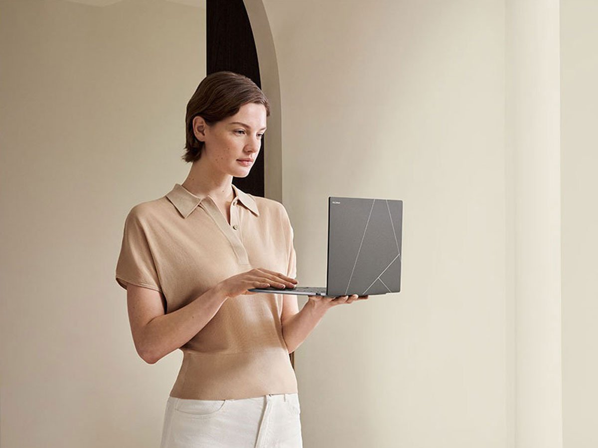 ASUS ZenBook S14 UX5406SA
