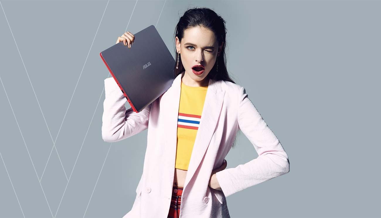 Procesor intel Core i5 ósmej generacji w ASUS VivoBook S14