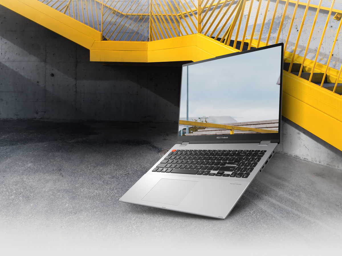 ASUS Vivobook S16 przód