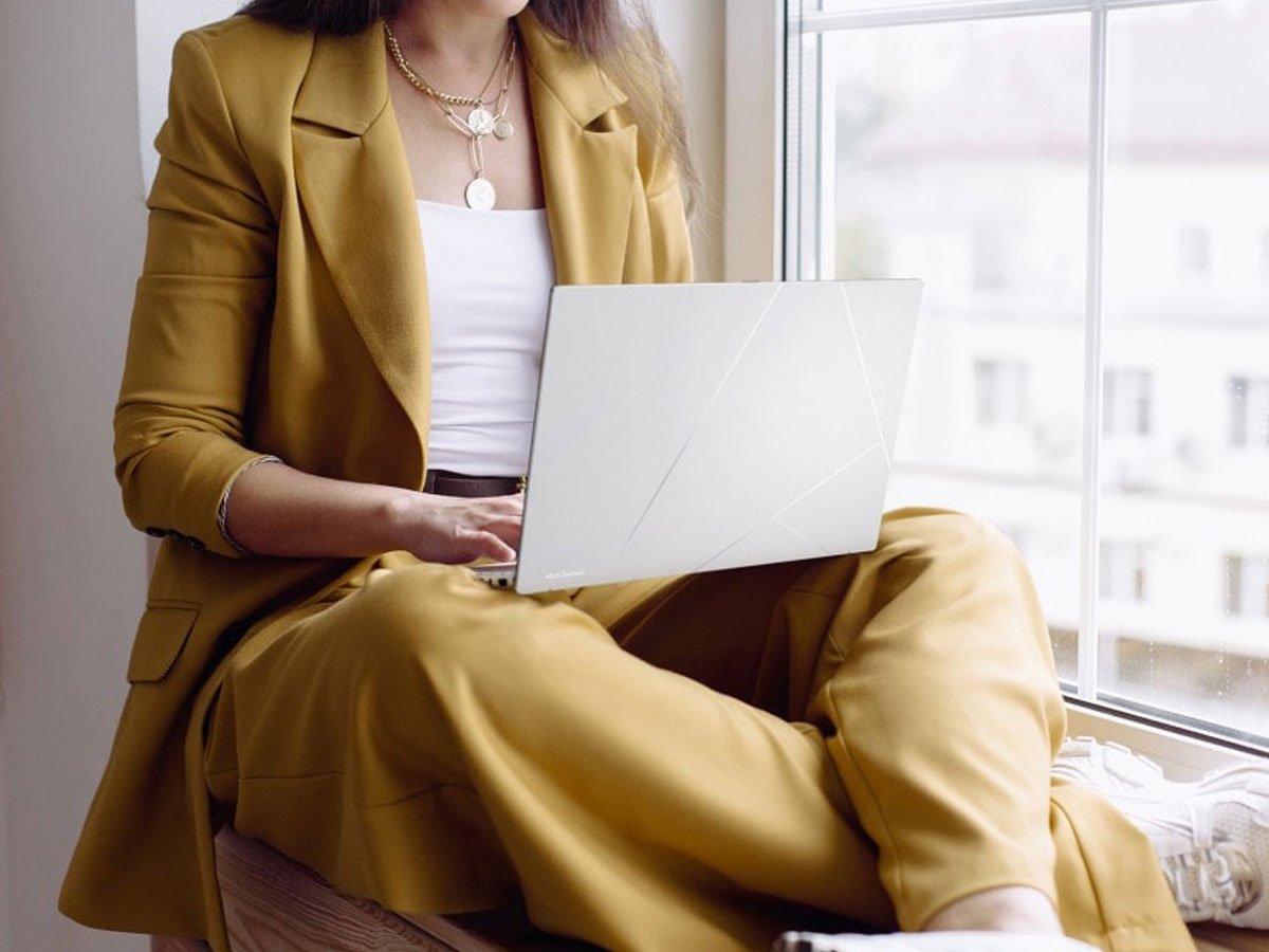 ASUS ZenBook 14 UX3405CA wygląd