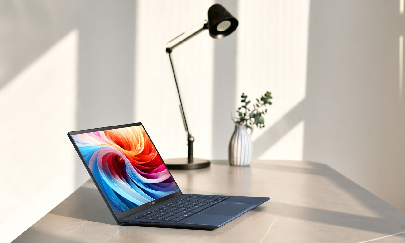 ASUS ZenBook 14 tipkovnica