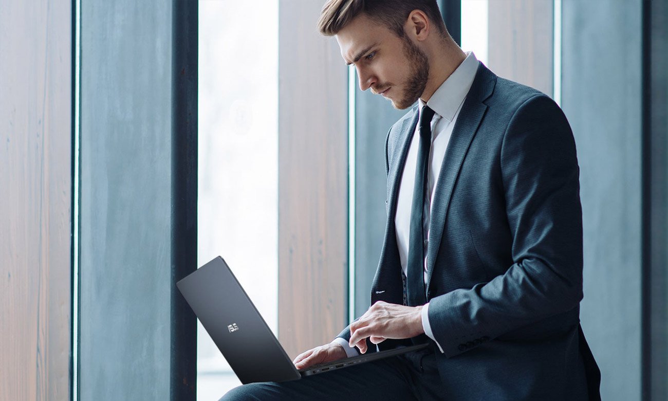 ASUS ZenBook 13 UX331UAL Stabilny i daleki zasięg sieci z ASUS Wi-Fi Master
