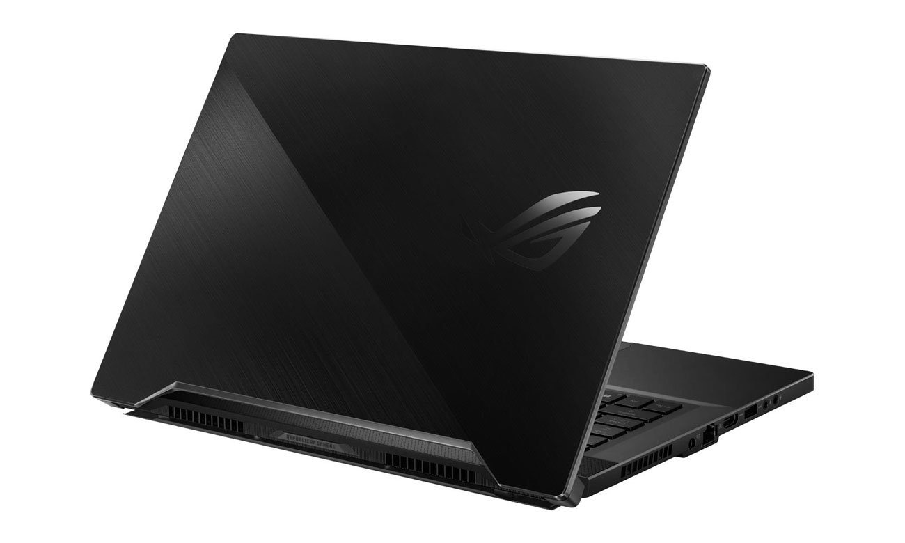 Smukła obudowa ASUS ROG Zephyrus S15