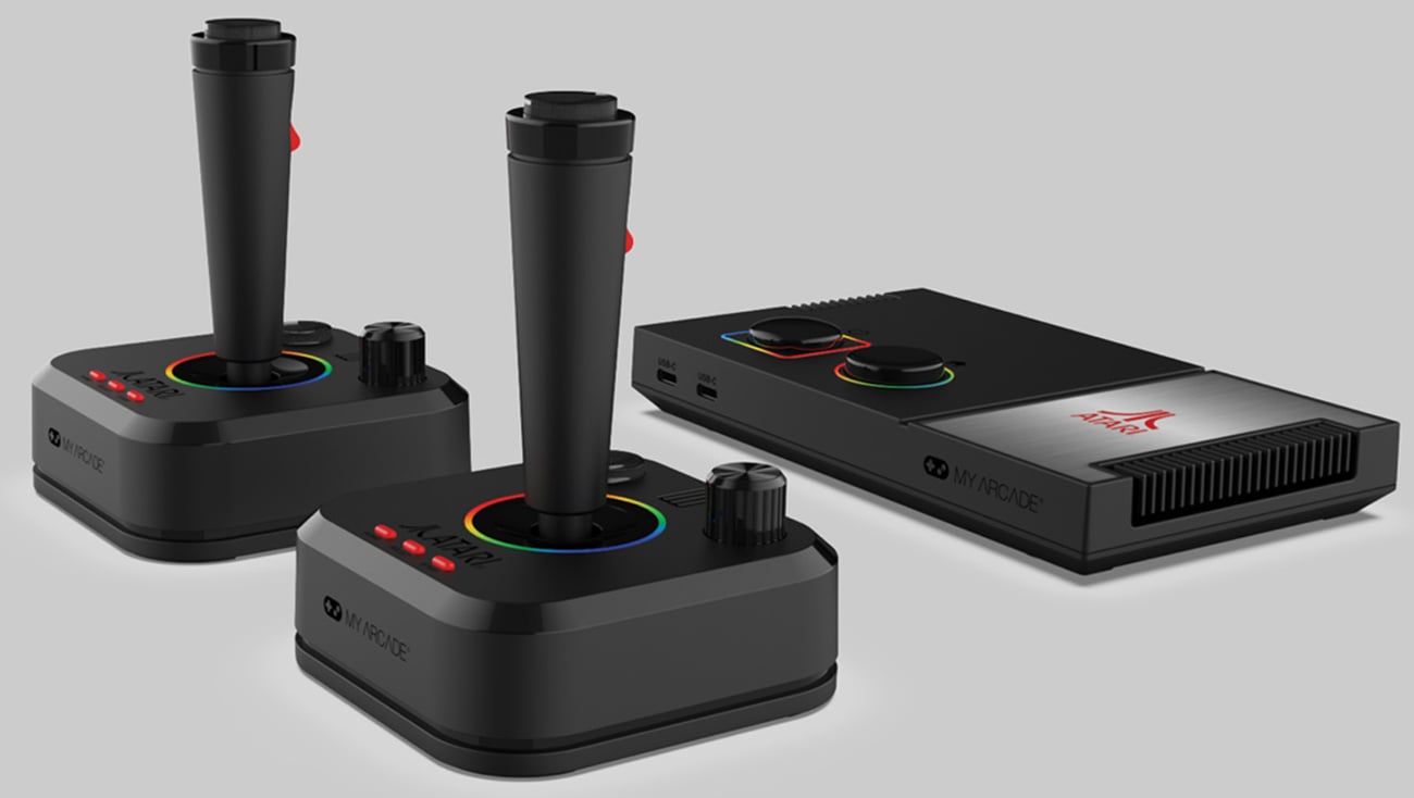 Bequeme Joysticks im Retro-Stil